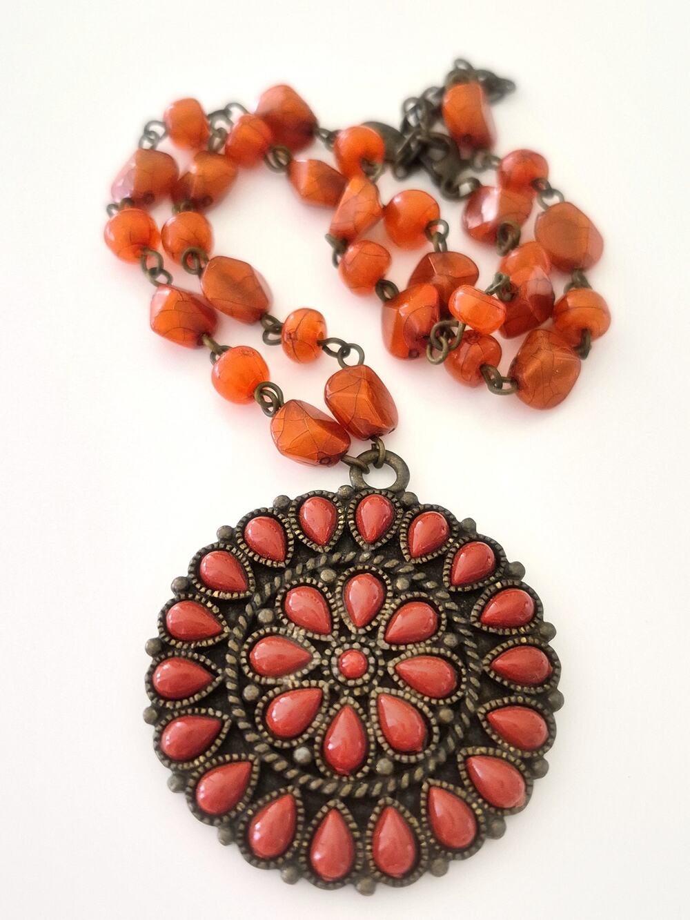 Vintage Robert Rose Faux Coral Round Medallion Pendant Necklace